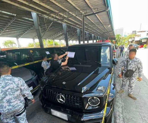 当地时间7月10日下午6点，菲律宾海关局(BOC)突击巴石市(Pasi...